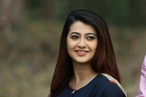 anamika online