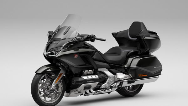 Honda BigWing resumes deliveries of CB650 series, Gold Wing Tour ...