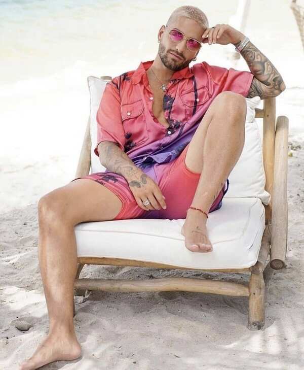 Maluma in his tie-dye collaboration with Michelob