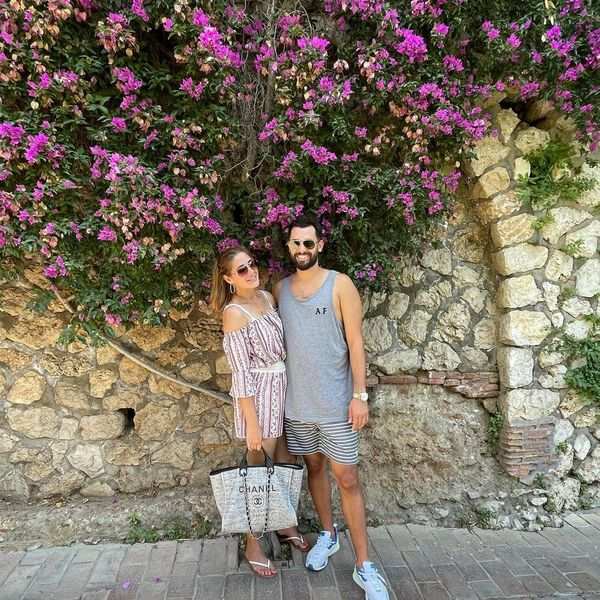 Nargis Fakhri flaunts her 'double chin' as she vacations with boyfriend ...