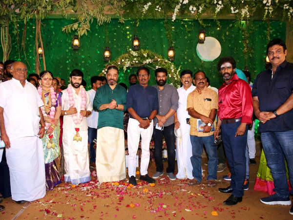Bigg Boss Tamil 1 fame Snekan Sivaselvam aka Snehan ties knot with actress Kannika Ravi with blessings of Kamal Haasan, Bharathiraja and others