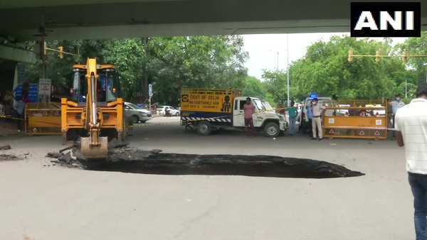 Portion of road caves in near Delhi's Hauz Khas, no injuries | Delhi ...