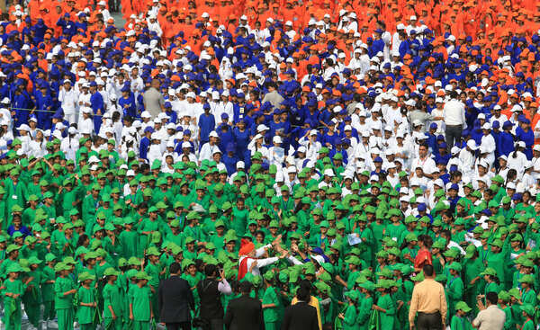 India-Prime-Minister-Narendra-Modi-Independence-Day-children