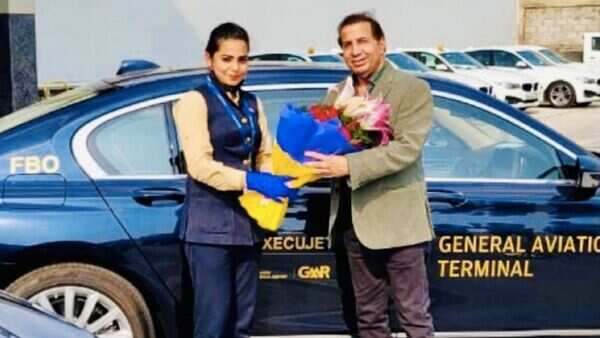 sedans at Delhi airport
