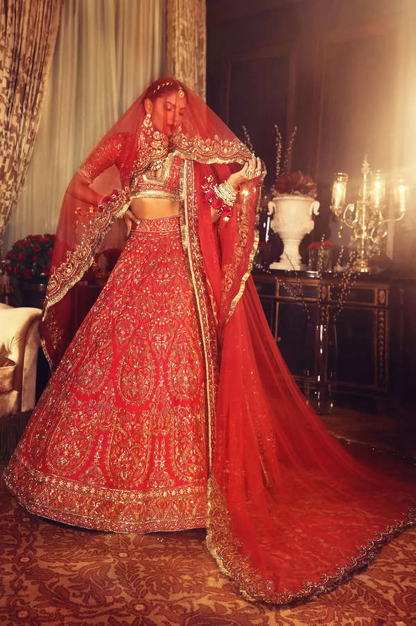15+ Latest Red Wedding Lehengas Designs For 2021-2022 Brides | Manish  malhotra lehenga, Lehenga designs, Bridal lehenga red
