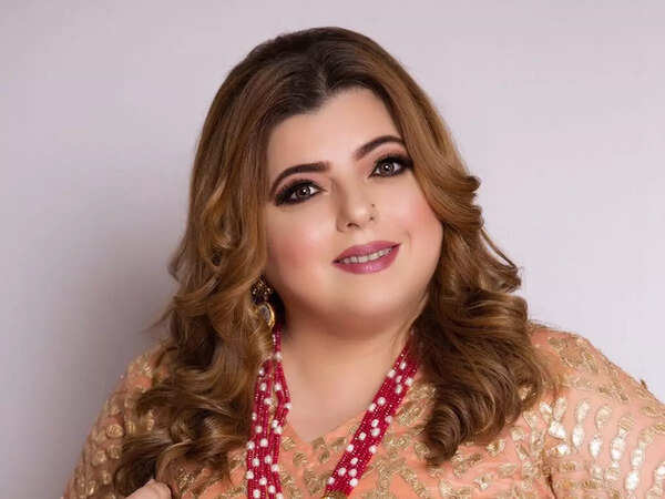 Delnaaz Irani (6) - Copy