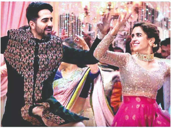 Sanya with Ayushmann Khurrana in a still from 'Badhaai Ho'