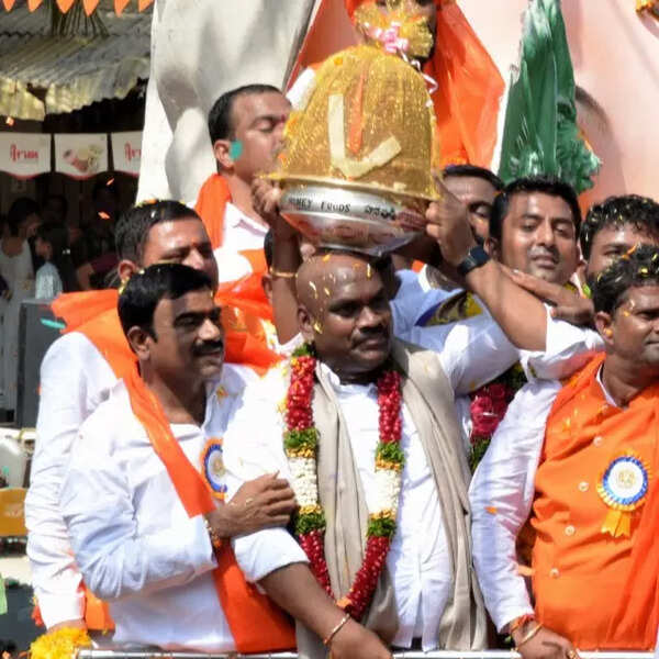 Balapur laddu gift for Jagan as AP MLC wins T auction