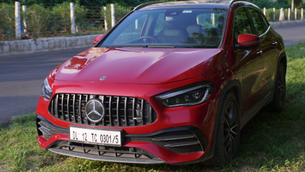 Mercedes amg gla 35 (3)