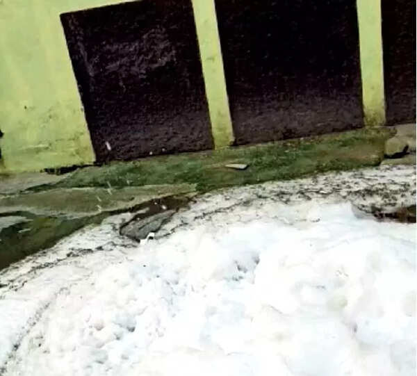 The manholes in P&T colony and Kodhandaram Nagar near Saroornagar Lake have been spilling toxic froth across the road