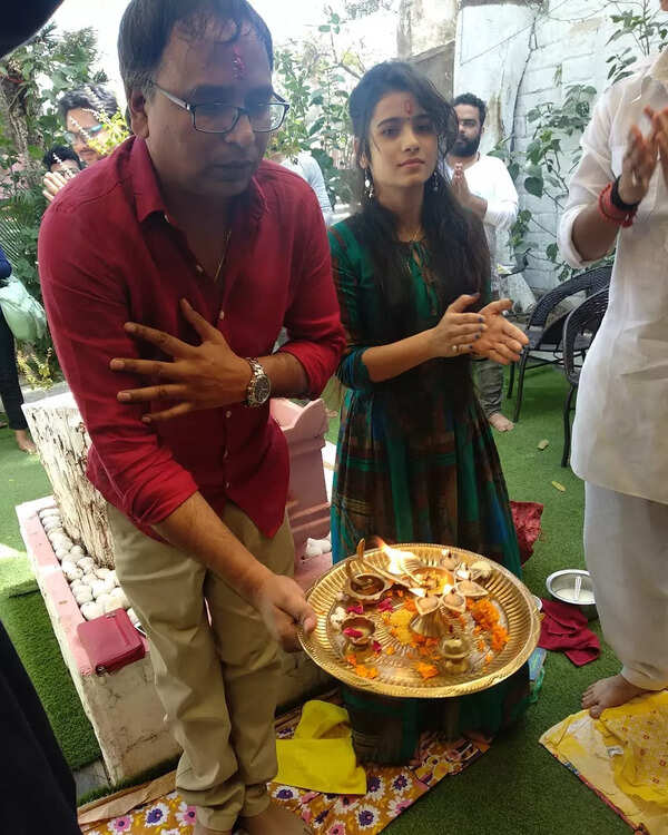 Dhiraj Kumar with Priyanka Singh