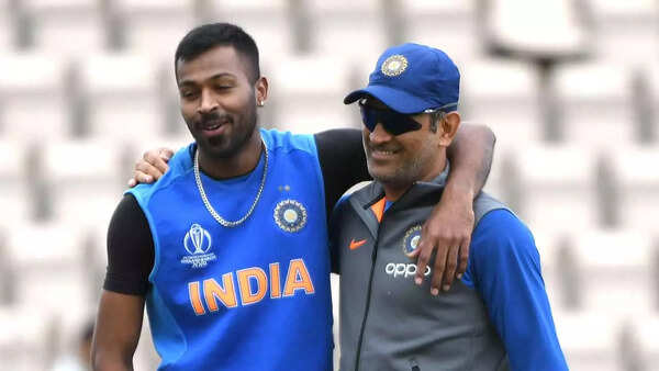 Hardik-Dhoni-TOI-1280