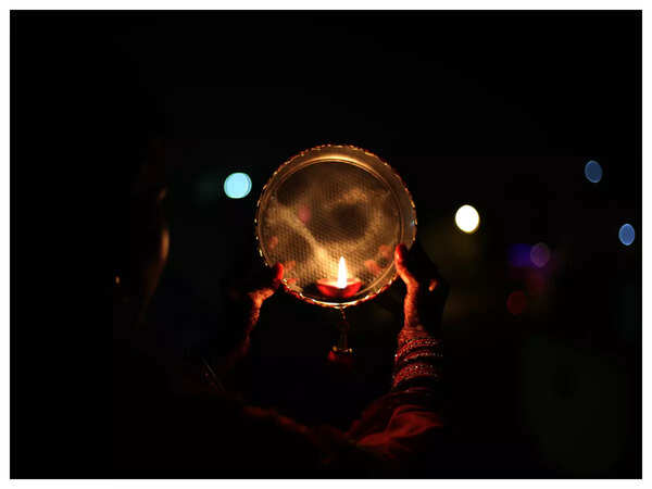 Karwa Chauth: Pooja vidhi and fasting rules