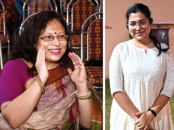(L) Ena Mukherjee (R) Trissha Sinha (BCCL/ Vishnu Jaiswal)
