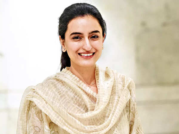 AJ-(15)-Swati-Kapoor