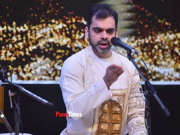 Diwali pahats return to the city; artistes overjoyed about performing live