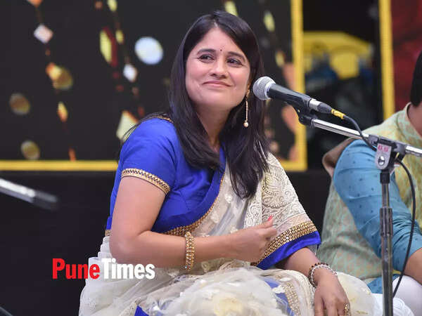 Diwali pahats return to the city; artistes overjoyed about performing live