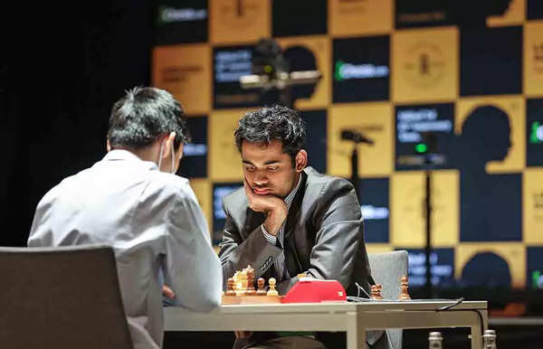 2700chess on X: 🇮🇳 18 y/o Erigaisi Arjun wins the Challengers with  10.5/13 and TPR of 2806. He will become World #78 (↑56) in the official  February ratings and Carlsen is of