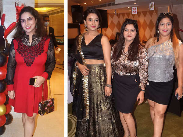 (L) Nitya Chawla (R) Palak Agarwal, Rashmi and Shagun (BCCL/ IB Singh)