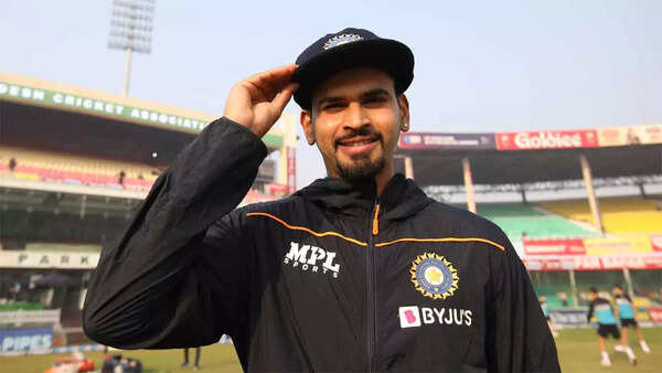 Shreyas-Iyer-Test-cap-ICCTwitter