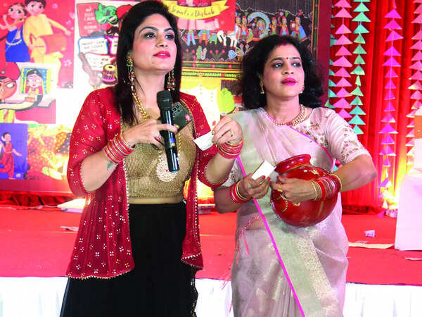 Soniya (L) and Poonam (BCCL/ Arvind Kumar)