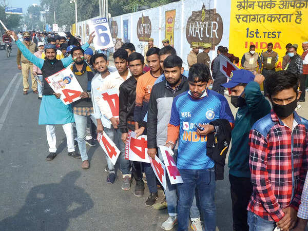 The crowd gathered at the stadium much before the gates were opened.