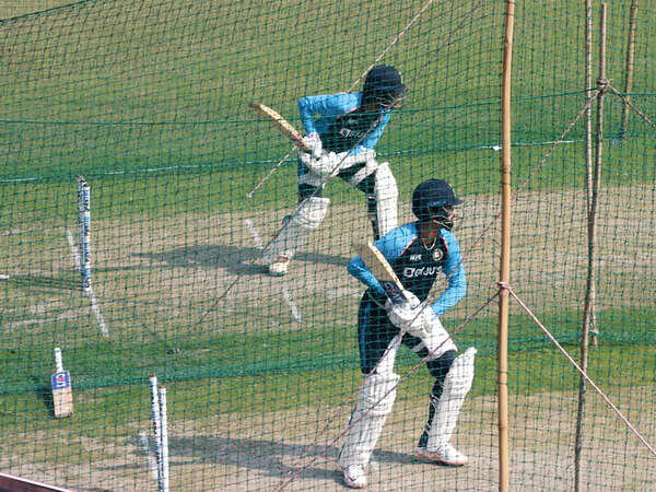 There was a huge crowd to see the teams practicing at the nets.