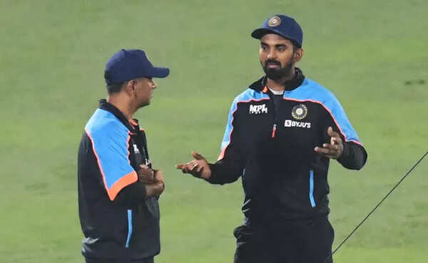 Dravid3