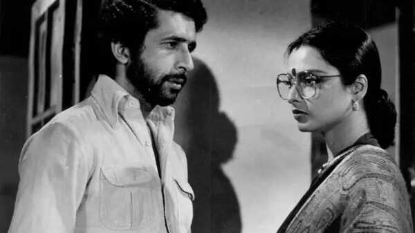 Ijazaat still for Chhoti Si Kahani Se.
