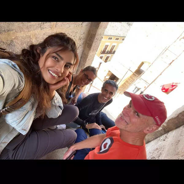 priyankachopra_266489196_333280188264696_4925527662479952490_n