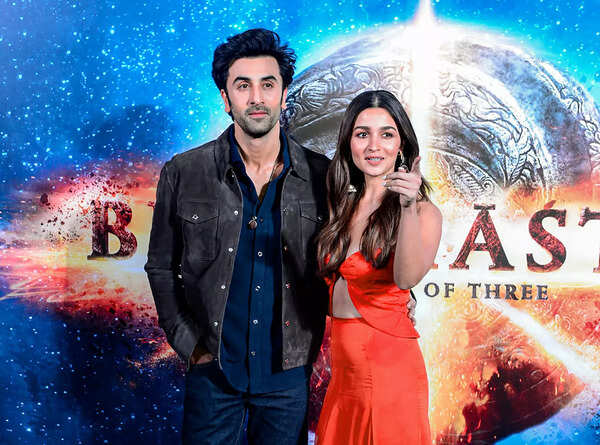New Delhi: Bollywood actors Ranbir Kapoor and Alia Bhatt during promotion of the...