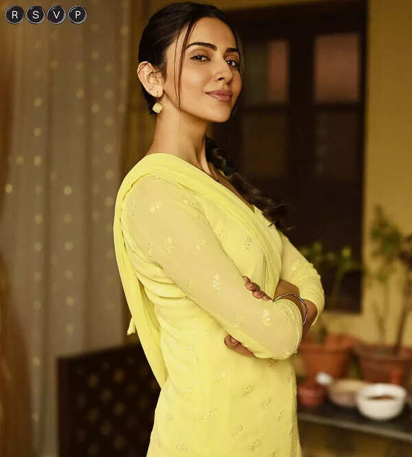 rakulpreet_256476418_4564257903653824_635303414556555240_n