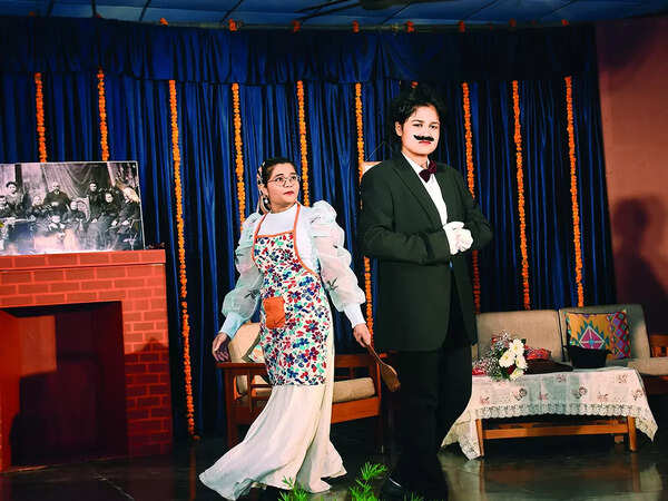 Nitika Tripathi (L) and Ruchika Gawri (BCCL/ Vishnu Jaiswal)