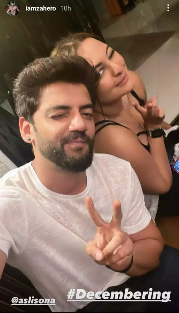 Sonakshi Sinha is currently 'Decembering' with rumoured boyfriend Zaheer  Iqbal: see pic | Hindi Movie News - Times of India