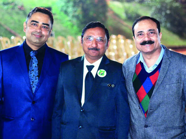 Ambar Jamad, Ratnesh Gupta, Dr. Anupam Vidyarthi (BCCL)