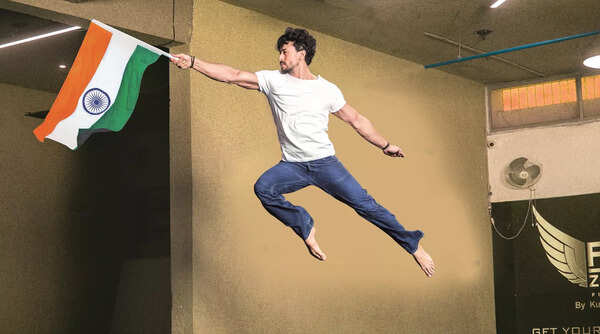 P1_Pb_Tiger for Republic Day-2