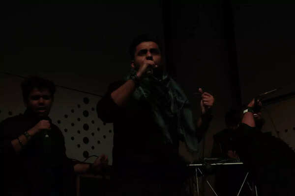 A 'rap' on the knuckles: Agaahi Raahi on his latest single - Times of India