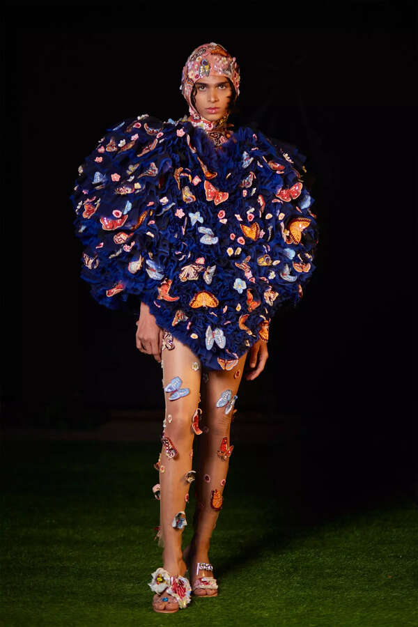 00019-Rahul-Mishra-Spring-2022-Couture-Credit-Brand