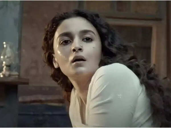 alia (27)