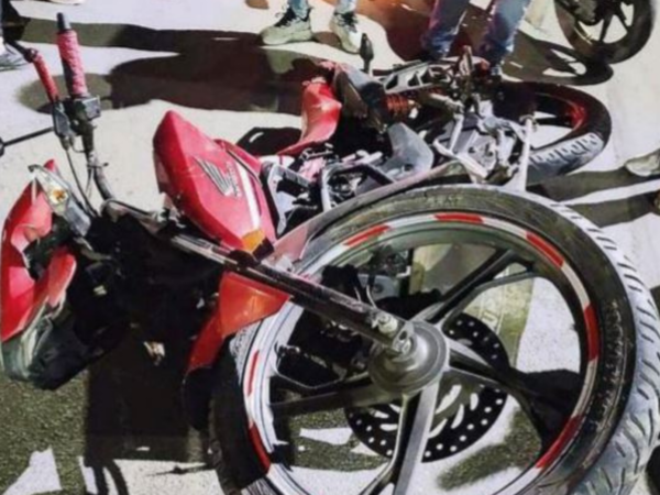 Car Hits Bike, Two Autos In New Town, 6 Injured | Kolkata News - Times ...