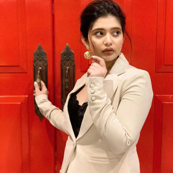 ena saha