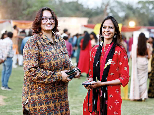 Arpita (L) and Asha