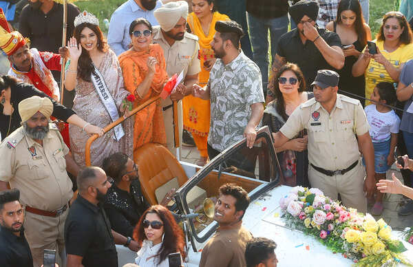 Harnaaz Kaur Sandhu homecoming Chandigarh