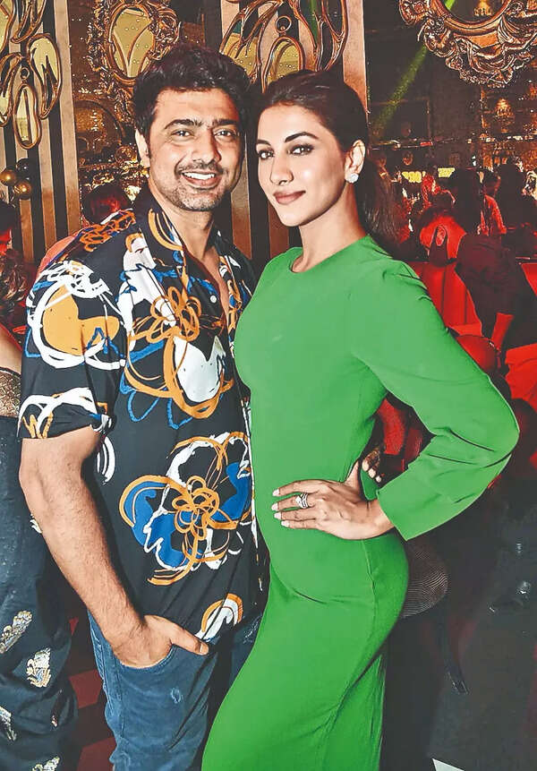 dev and rukmini at a bash