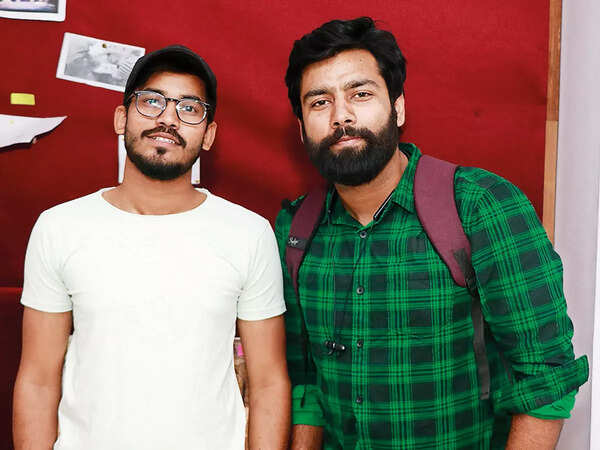Gyanendra Pratap Singh (L) and Kapil Kanpuriya