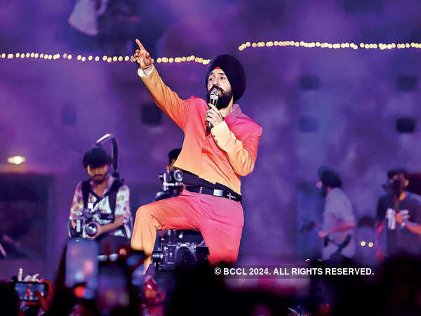 Diljit Dosanjh’s Glorious Gallan In NCR: Nothing Can Stop Me Today ...