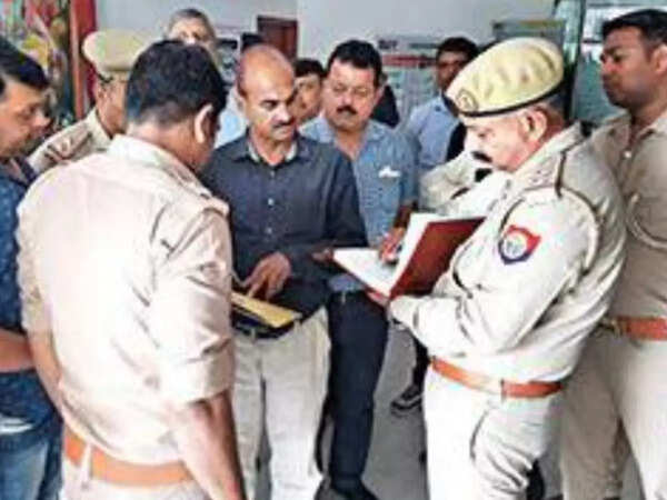 Btech: BTech student stabbed to death in Uttar Pradesh engineering ...