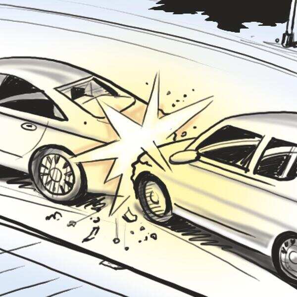 Youth dies, three injured after car rams KSRTC bus