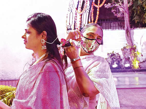 Shreeya and Jyotsna Prasad