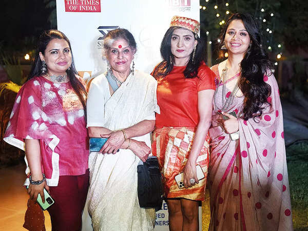 (L-R) Roopika Rastogi, Runa Banerjee, Asma Hussain and Aditi Rastogi